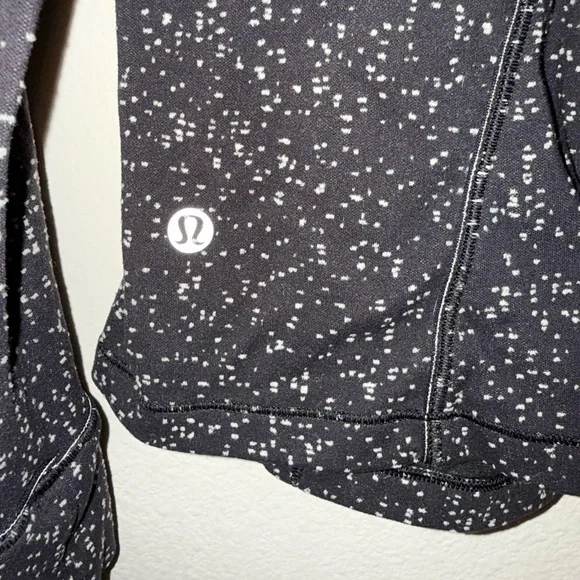 Lululemon Athletica Black Speckled Long Sleeve Jacket - Picture 4 of 4